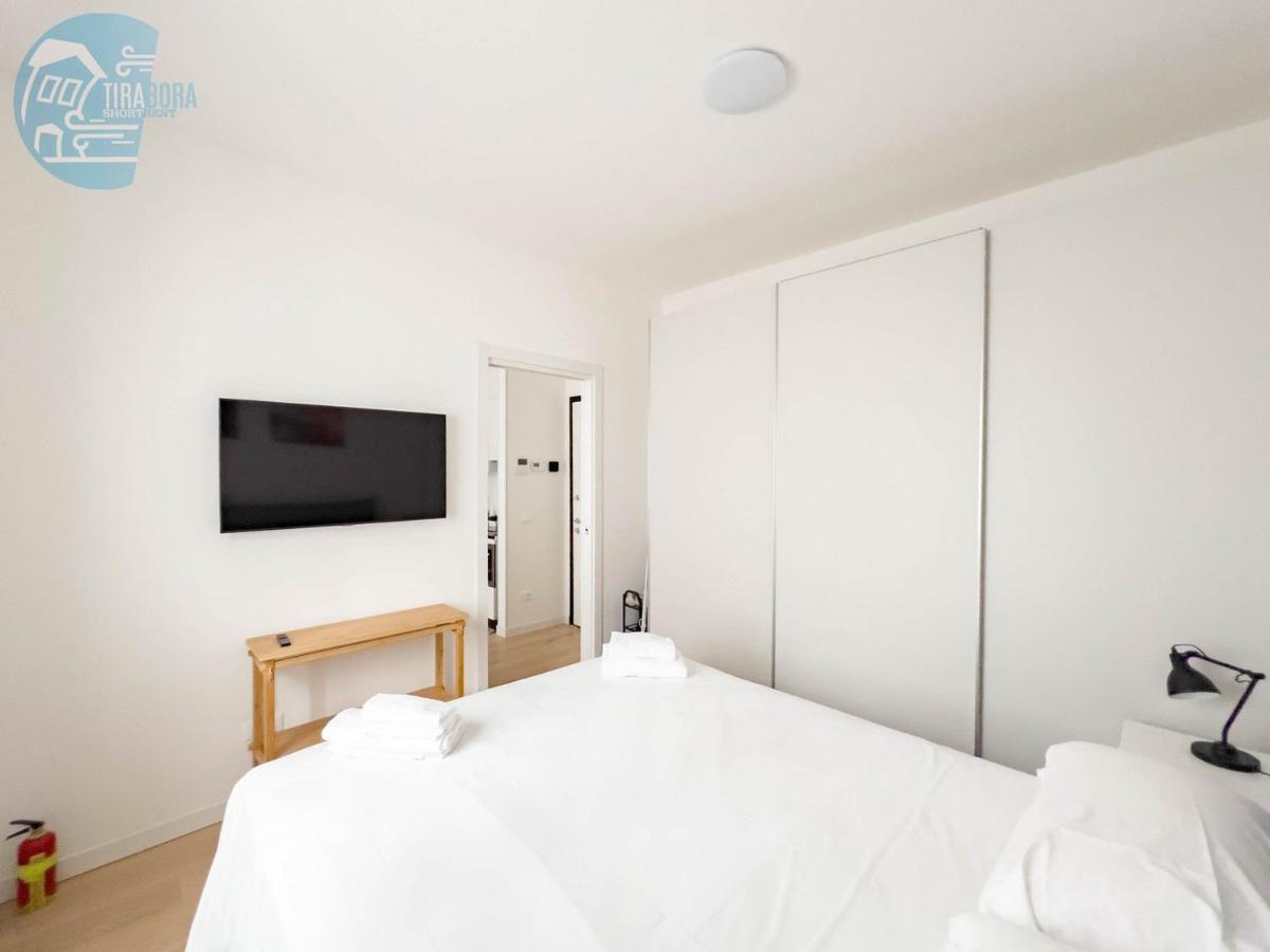 Apartament Piazza Della Borsa 3C Tirabora Short Rent Triest Zewnętrze zdjęcie
