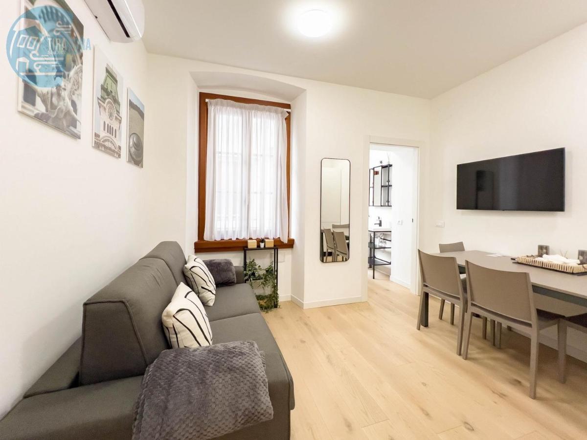 Apartament Piazza Della Borsa 3C Tirabora Short Rent Triest Zewnętrze zdjęcie
