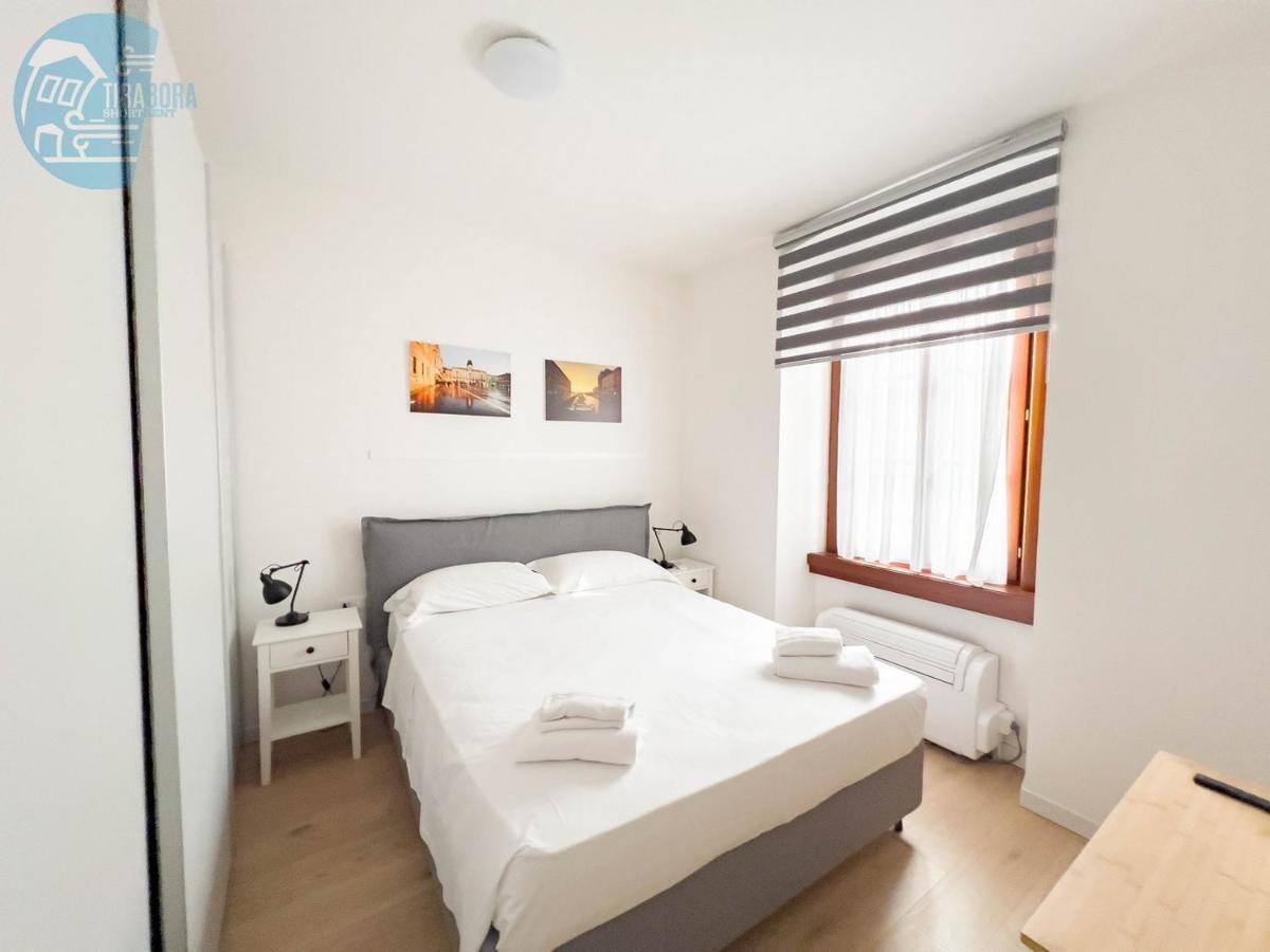 Apartament Piazza Della Borsa 3C Tirabora Short Rent Triest Zewnętrze zdjęcie